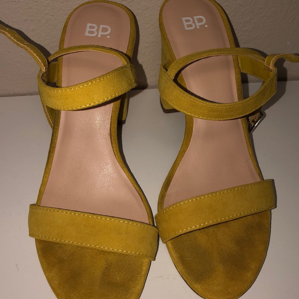 yellow chunky heels